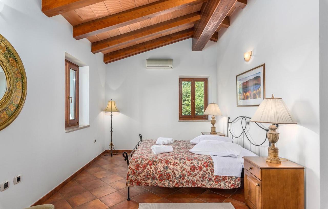 Villa Maggie Vlakovo Koromačno Habitación foto